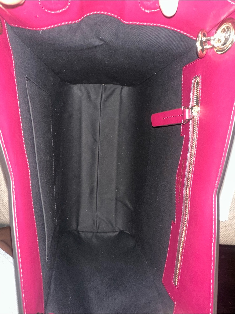 BRUNO MAGLI Leather Chain Expandable Tote Bag - Picture 7 of 16